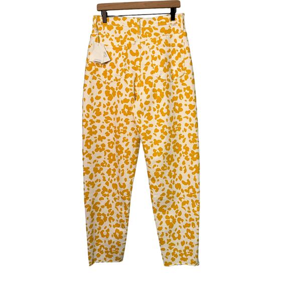 Mother Curbside Heel Fray Jean Floral Leopard in Second Chance - Picture 2 of 12